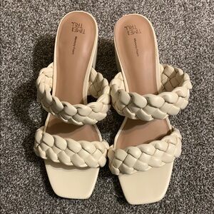 Time and Tru Women's Cream Braided Sandals